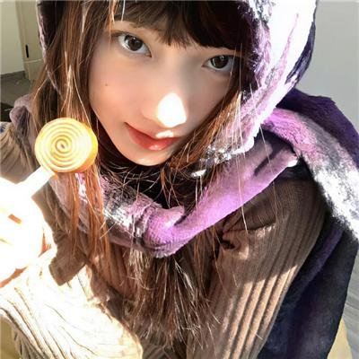 妮可·拜耳：大码怪美人